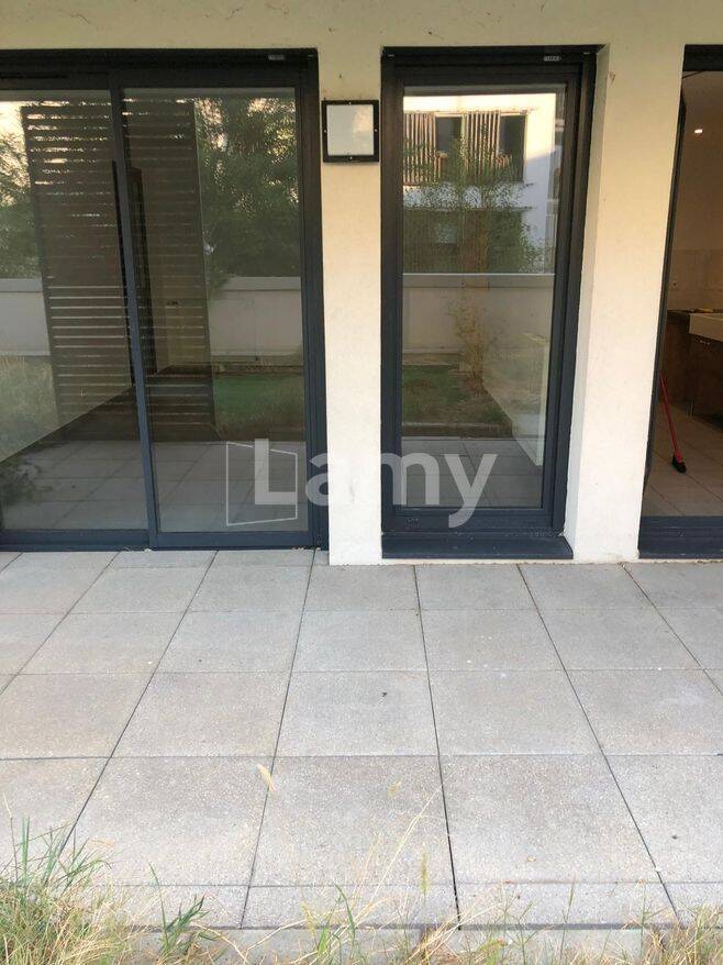 Appartement 3 pièces 81 m² · à Fontaines-sur-Saône · 80,6 m² · 1 145 €/mois