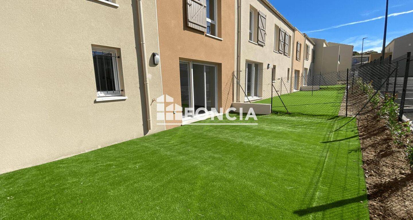 Maison 4 pièces 81 m² · à Bédarrides · 81,2 m² · 991 €/mois