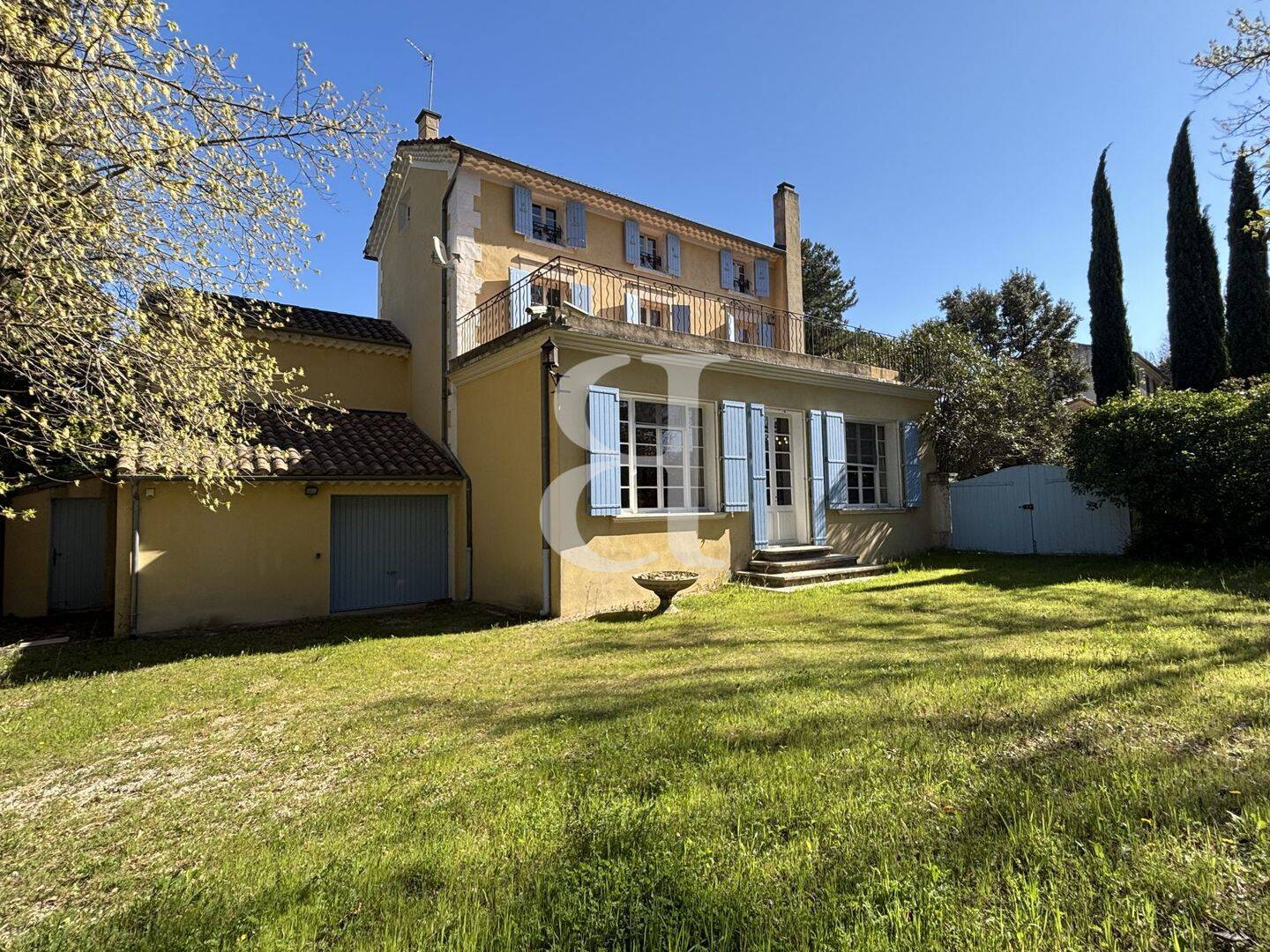 Maison 6 pièces 154 m² · à Vaison-la-Romaine · 154 m² · 851 000 €