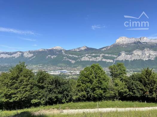 Terrain constructible viabilisé à vendre 199 000 € 1 000 m² de terrain Froges 38190