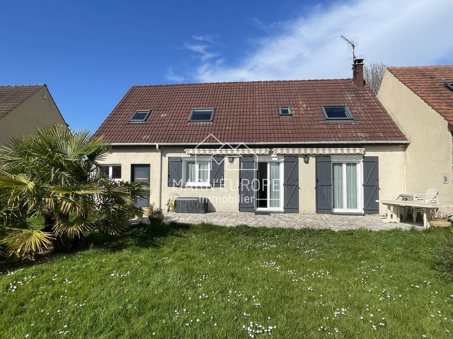 Maison 5 pièces 114 m² · à Le Pin · 114 m² · 399 000 €