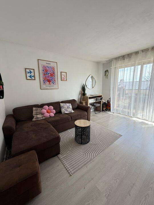 Appartement 2 pièces 42 m² · à Neuilly-Plaisance · 42 m² · 1 090 €