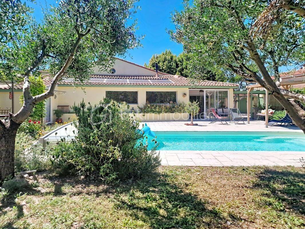 Maison 4 pièces 129 m² · à Rognac · 128,5 m² · 495 000 €