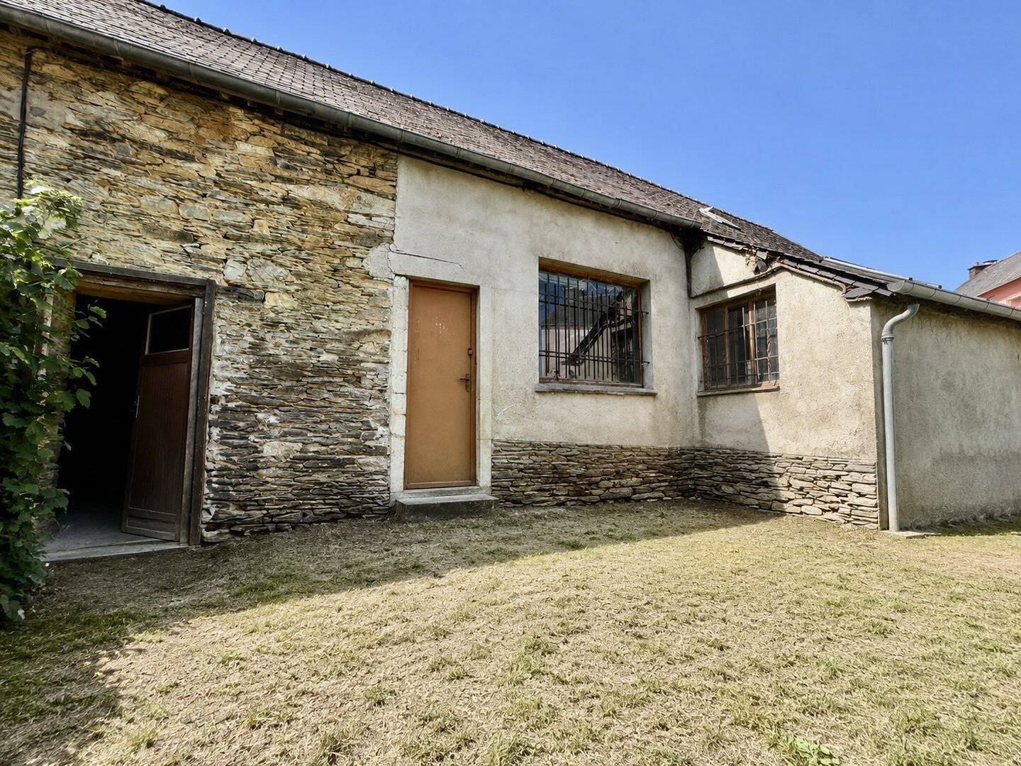 Maison 2 pièces 100 m² · à Guerlédan · 100 m² · 70 900 €