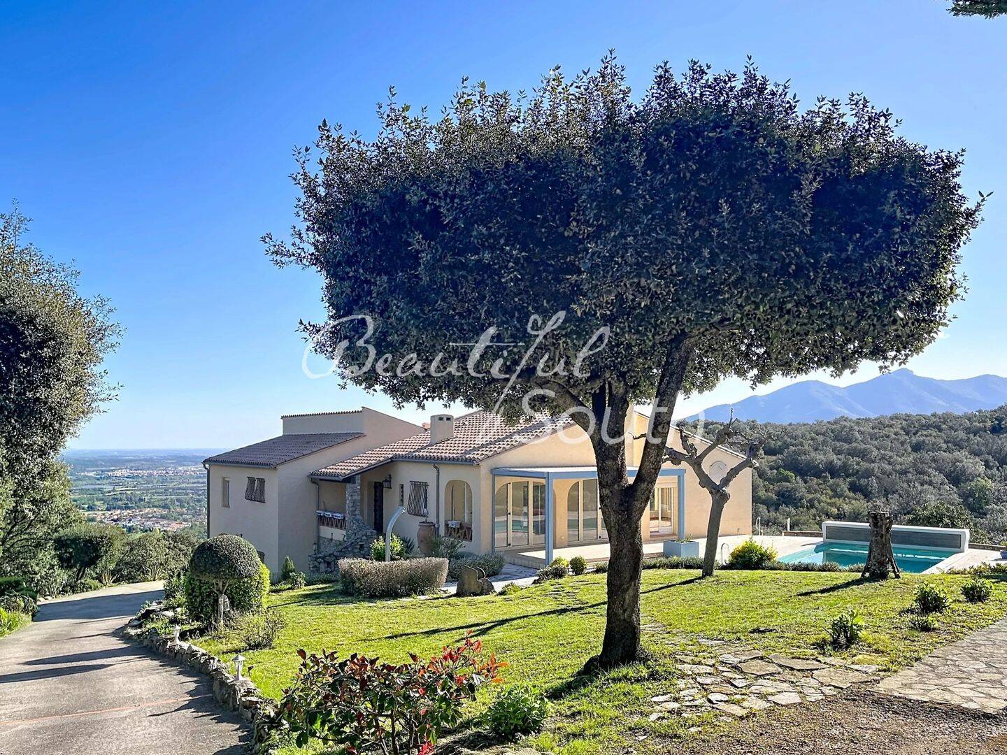 Maison 6 pièces 205 m² · à Céret · 205 m² · 639 000 €