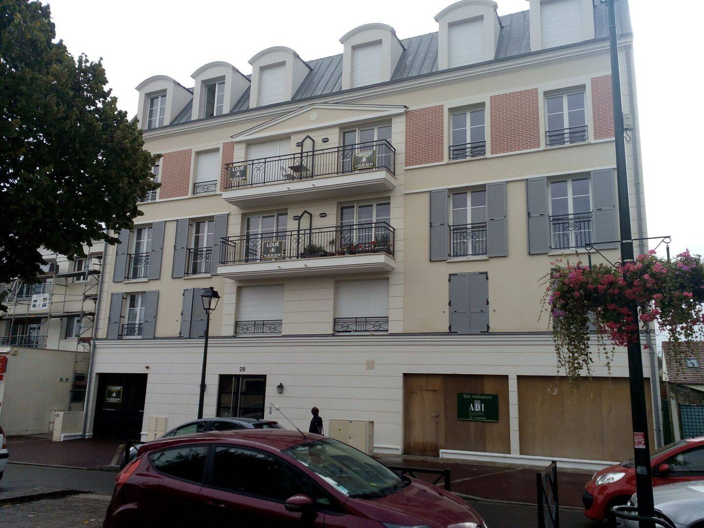Appartement 2 pièces 45 m² · à Les Clayes-sous-Bois · 44,9 m² · 990 €/mois