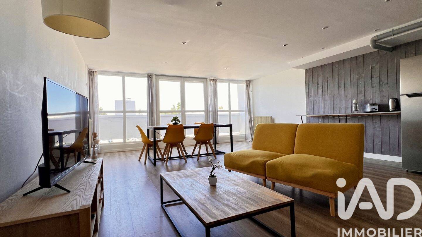 Appartement 4 pièces 106 m² · à La Rochelle · 105,5 m² · 232 000 €