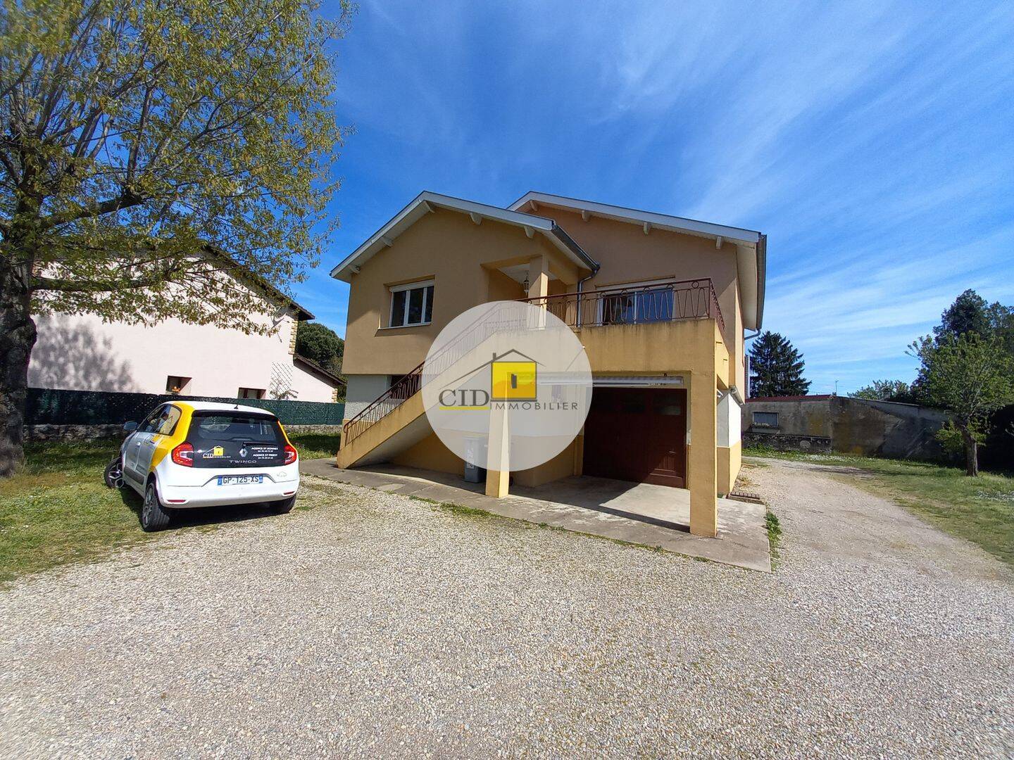 Maison 4 pièces 77 m² · à Saint-Bonnet-de-Mure · 76,5 m² · 1 160 €/mois
