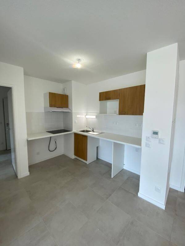 Appartement 3 pièces 63 m² · à Cenon · 63 m² · 975 €/mois