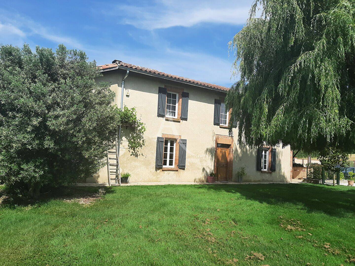 Maison 6 pièces 219 m² · à Samatan · 219 m² · 385 900 €
