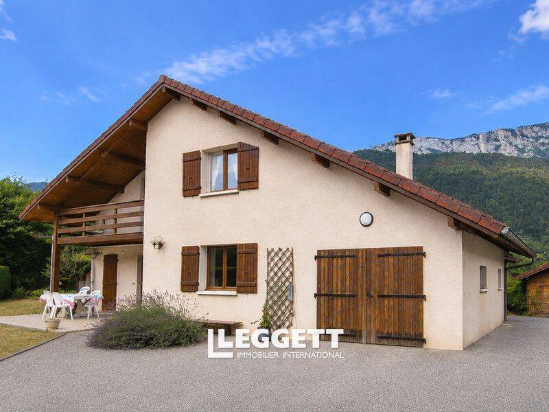 Maison 5 pièces 123 m² · à Doussard · 123 m² · 698 000 €