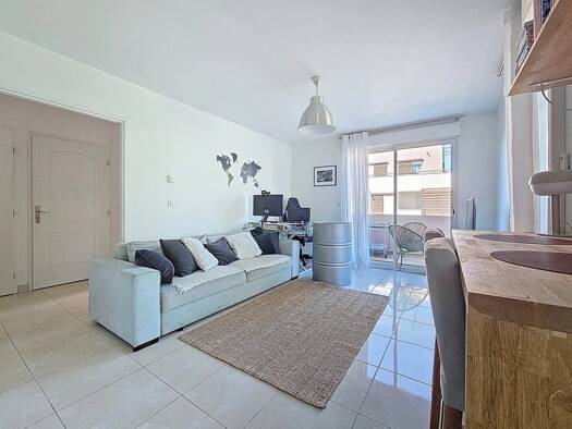 Appartement à vendre 259 000 € 2 pièces 1 chambre 42 m² Étage 4/5 Port Marianne - Richter Montpellier 34000