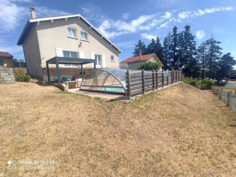 Maison 5 pièces 124 m² · à Luriecq · 124 m² · 249 000 €
