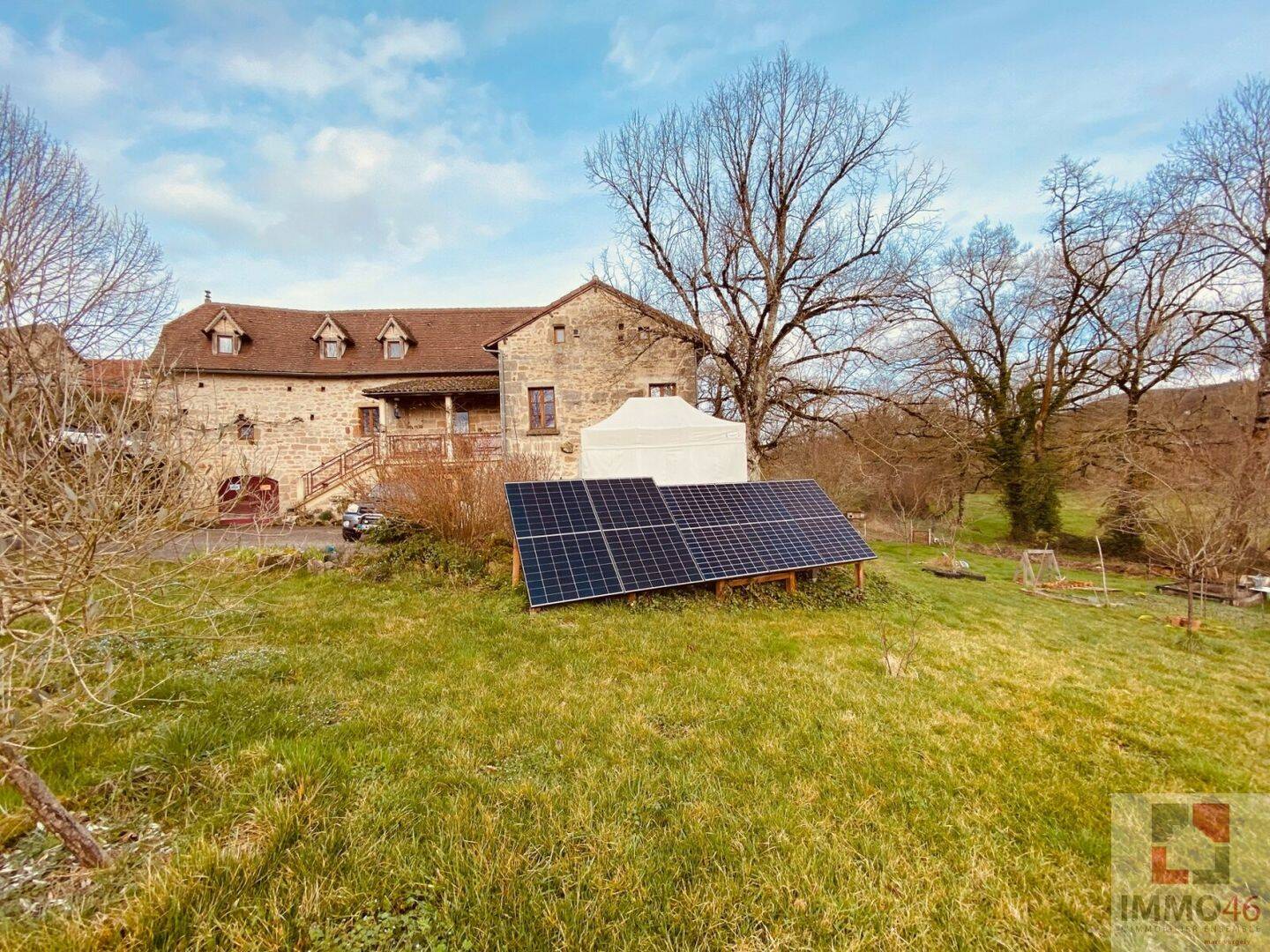 Maison 8 pièces 168 m² · à Le Bourg · 168 m² · 386 400 €