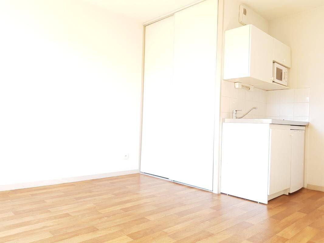 Appartement 1 pièce 20 m² · à Grenoble · 20 m² · 367 €/mois