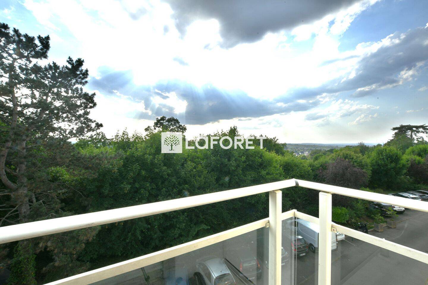 Appartement 3 pièces 50 m² · à La Celle-Saint-Cloud · 50 m² · 181 000 €