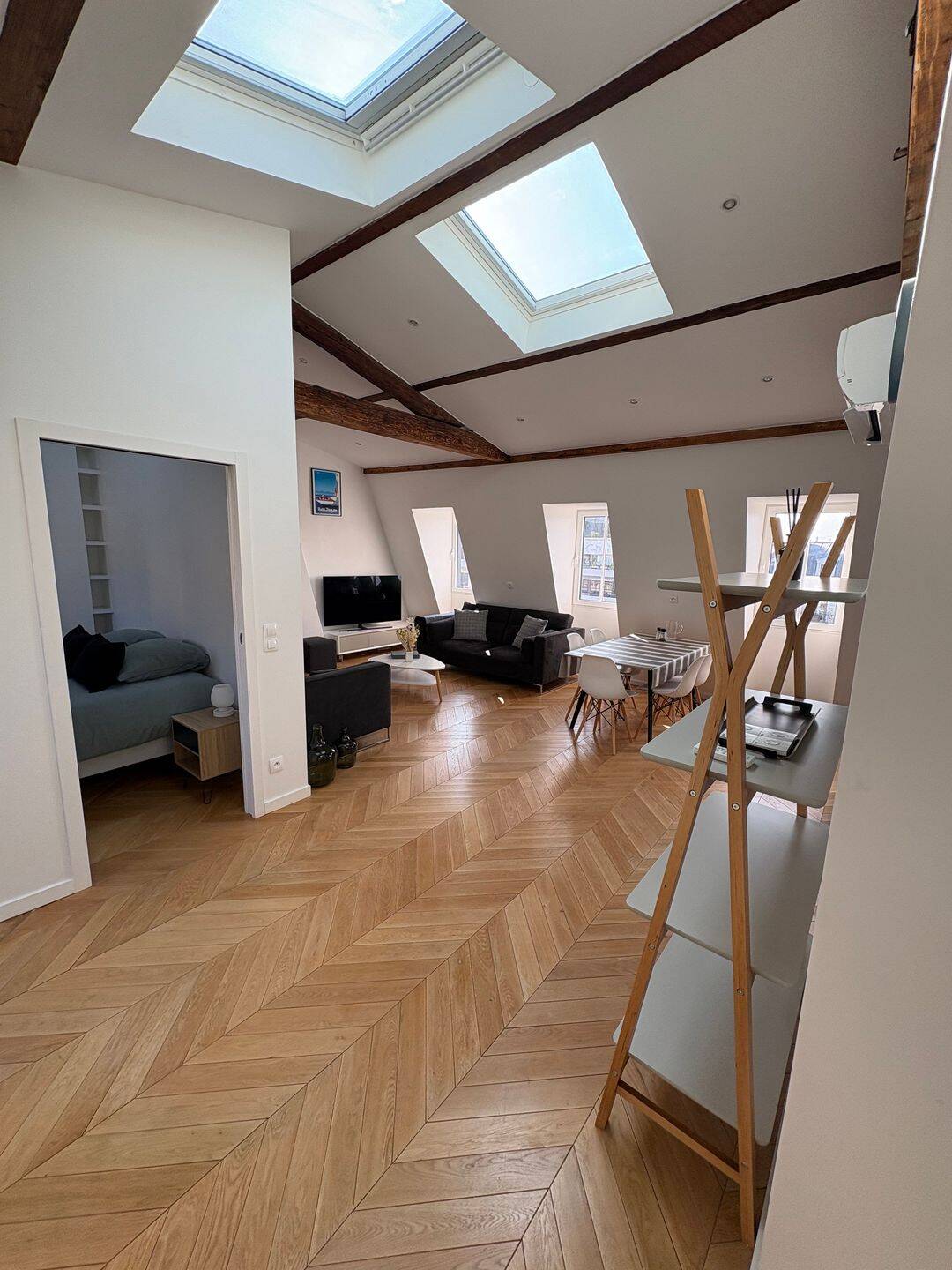 Appartement 3 pièces 60 m² · à Paris 17ème Arrondissement · 60 m² · 2 950 €