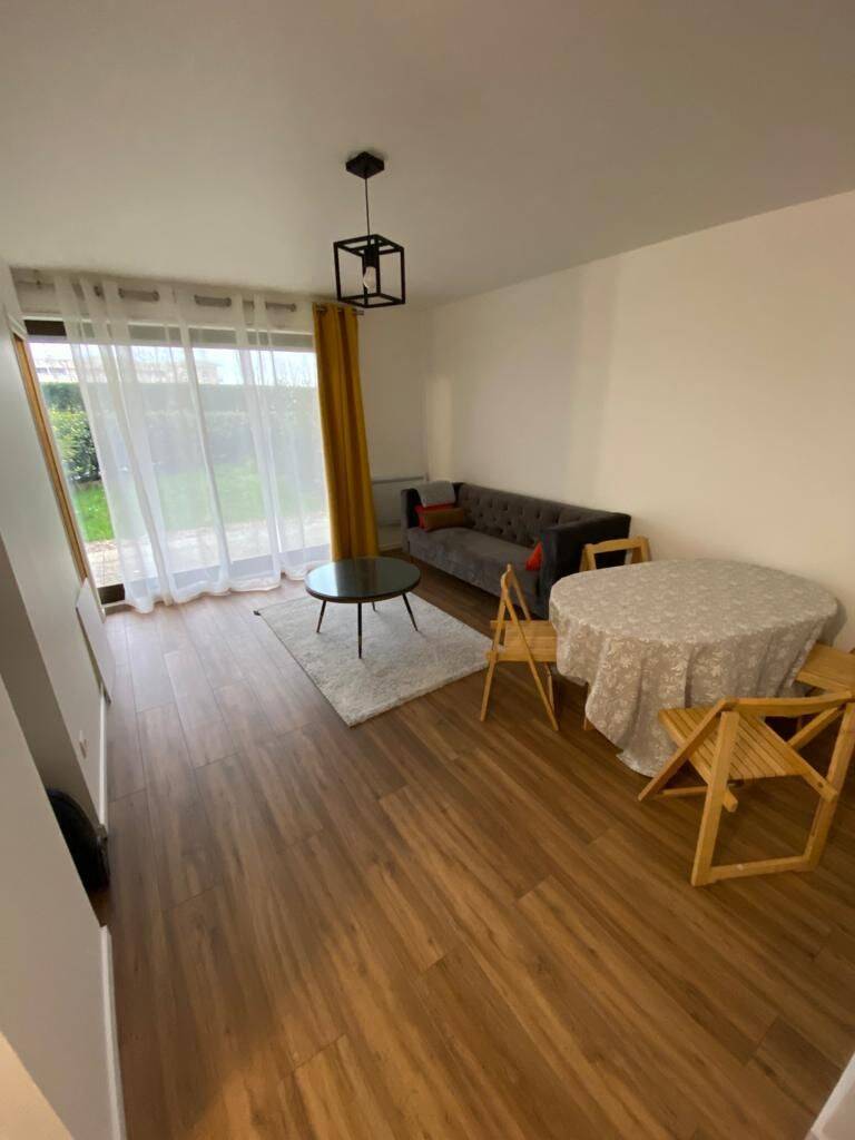 Appartement 2 pièces 31 m² · à Châtillon · 31,1 m² · 1 090 €