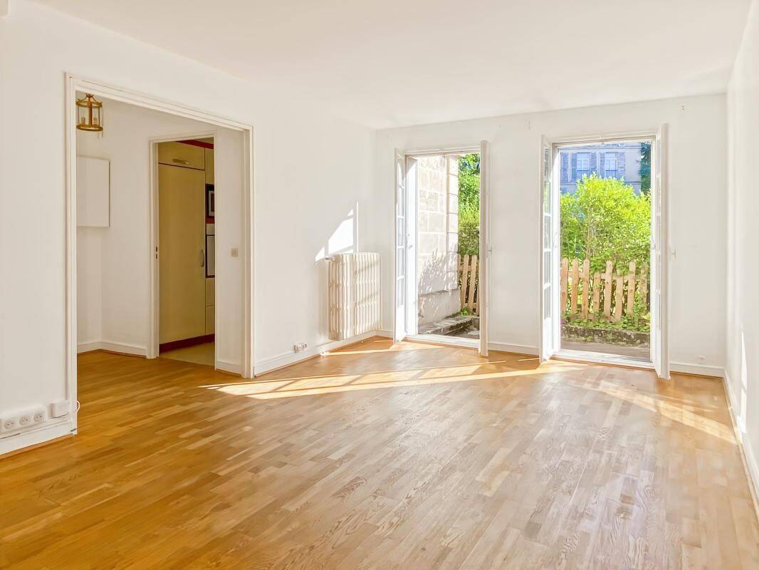 Appartement 2 pièces 49 m² · à Versailles · 49 m² · 300 000 €