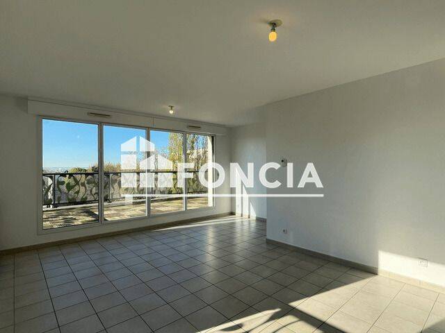 Appartement 4 pièces 101 m² · à Hérouville-Saint-Clair · 100,9 m² · 1 097 €