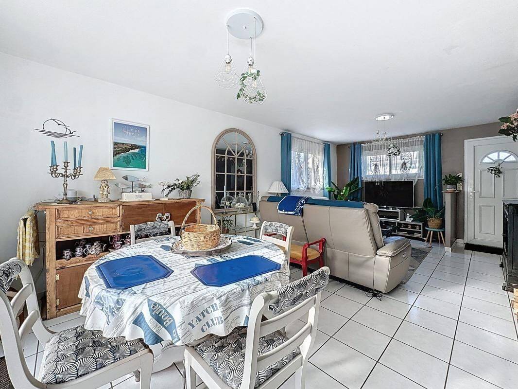 Maison 5 pièces 83 m² · à Ploemeur · 83 m² · 456 750 €