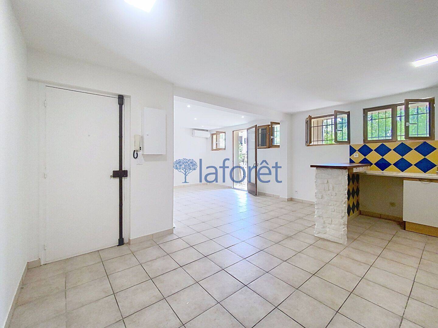 Appartement 4 pièces 75 m² · à La Garde · 74,8 m² · 1 300 €