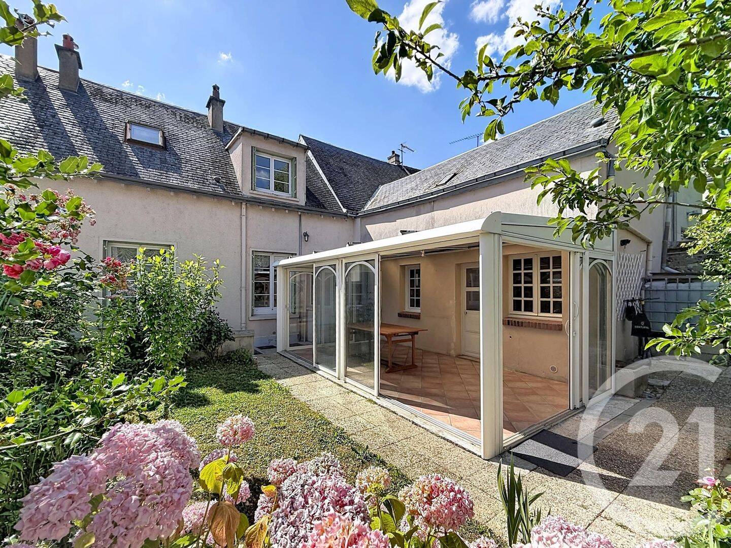 Maison 5 pièces 118 m² · à Chartres · 117,5 m² · 275 000 €