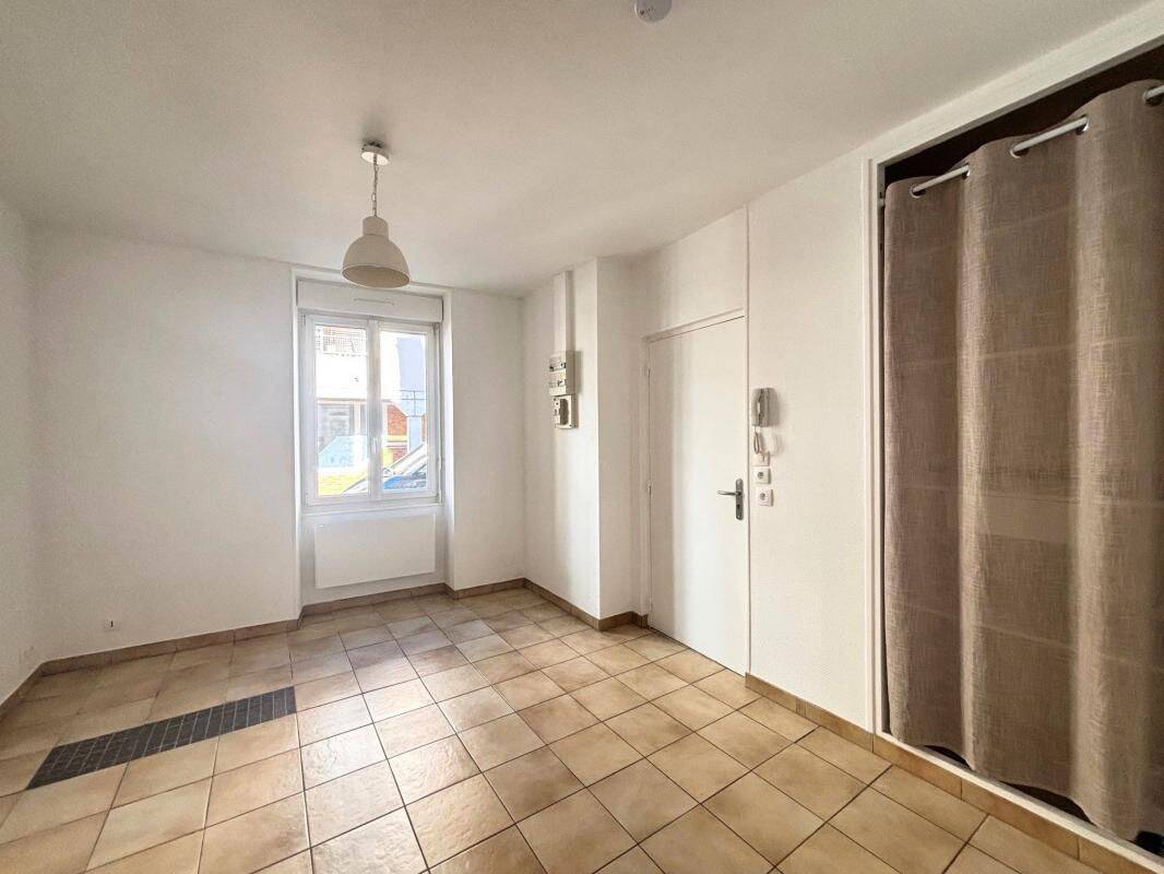 Appartement 2 pièces 28 m² · à Alençon · 28,1 m² · 490 €