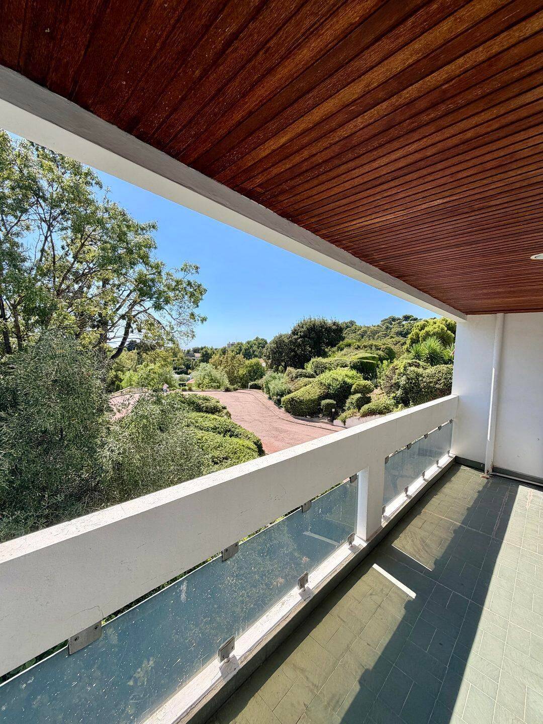 Appartement 1 pièce 40 m² · à Marseille 8ème Arrondissement · 39,6 m² · 1 008 €/mois