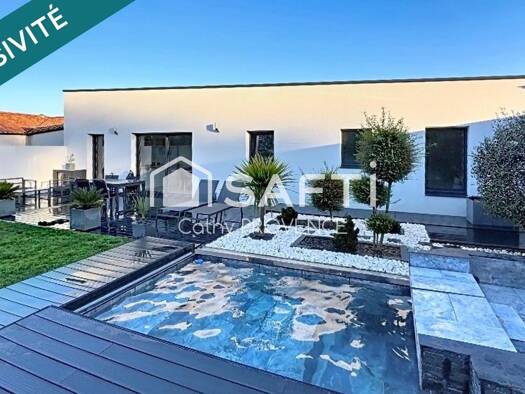 Maison de plain-pied à vendre 319 000 € 5 pièces 4 chambres 104 m² 666 m² de terrain Aubigny-Les Clouzeaux 85430