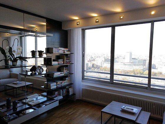 Appartement 2 pièces 70 m² · à Paris 15ème Arrondissement · 70 m² · 2 565 €