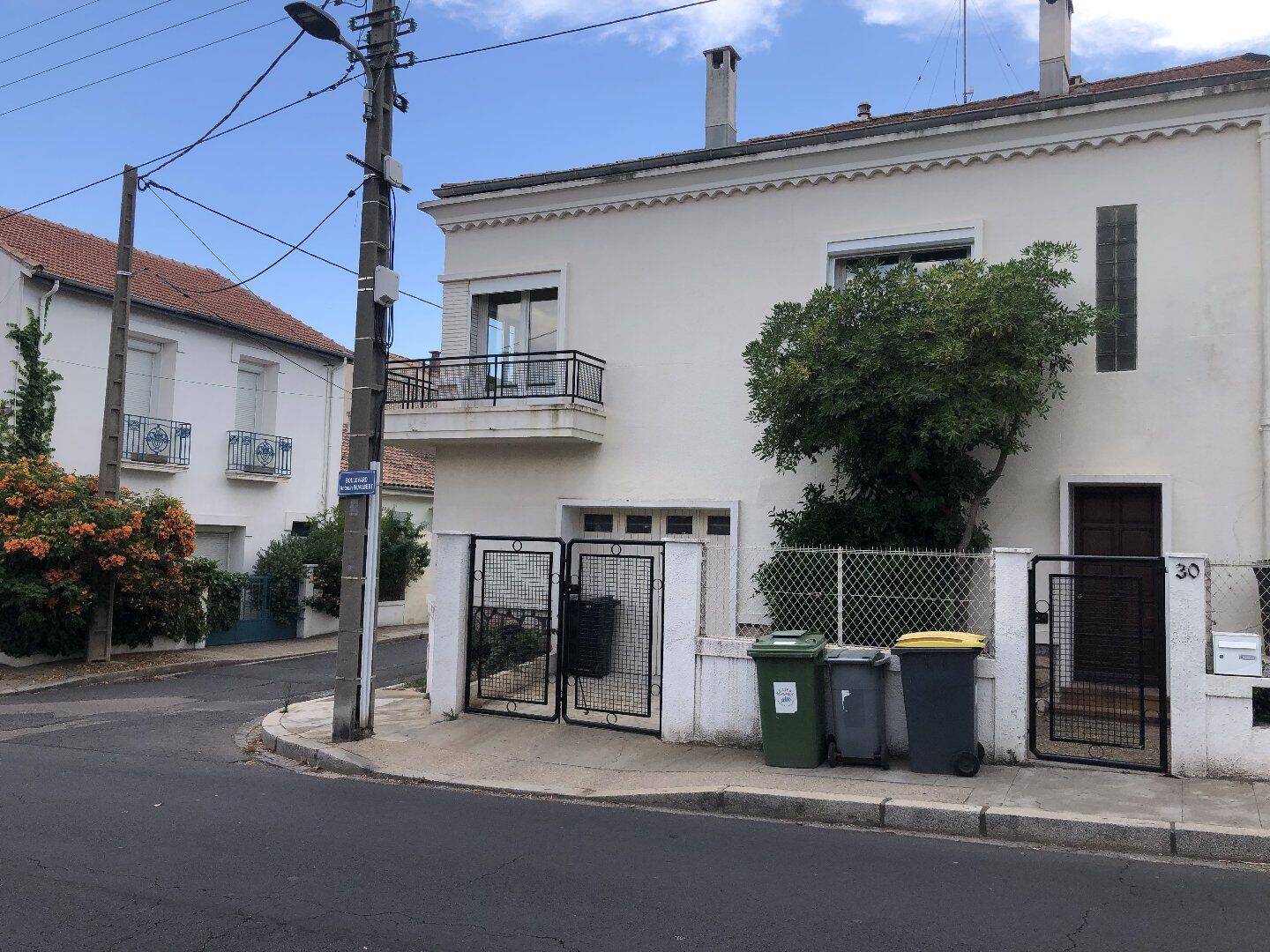 Maison 5 pièces 122 m² · à Béziers · 122 m² · 1 200 €