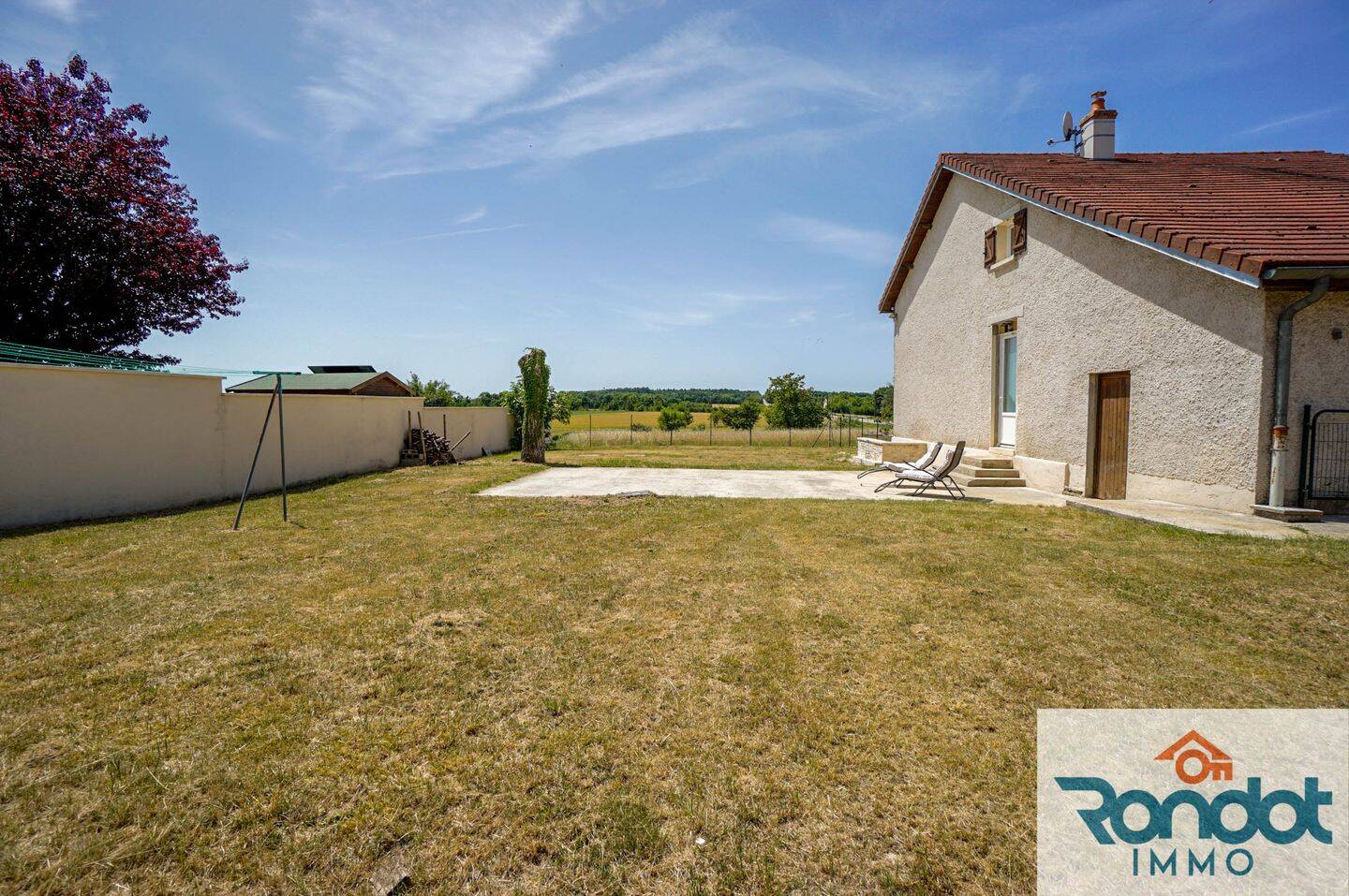 Maison 5 pièces 120 m² · à Til-Châtel · 120 m² · 220 000 €