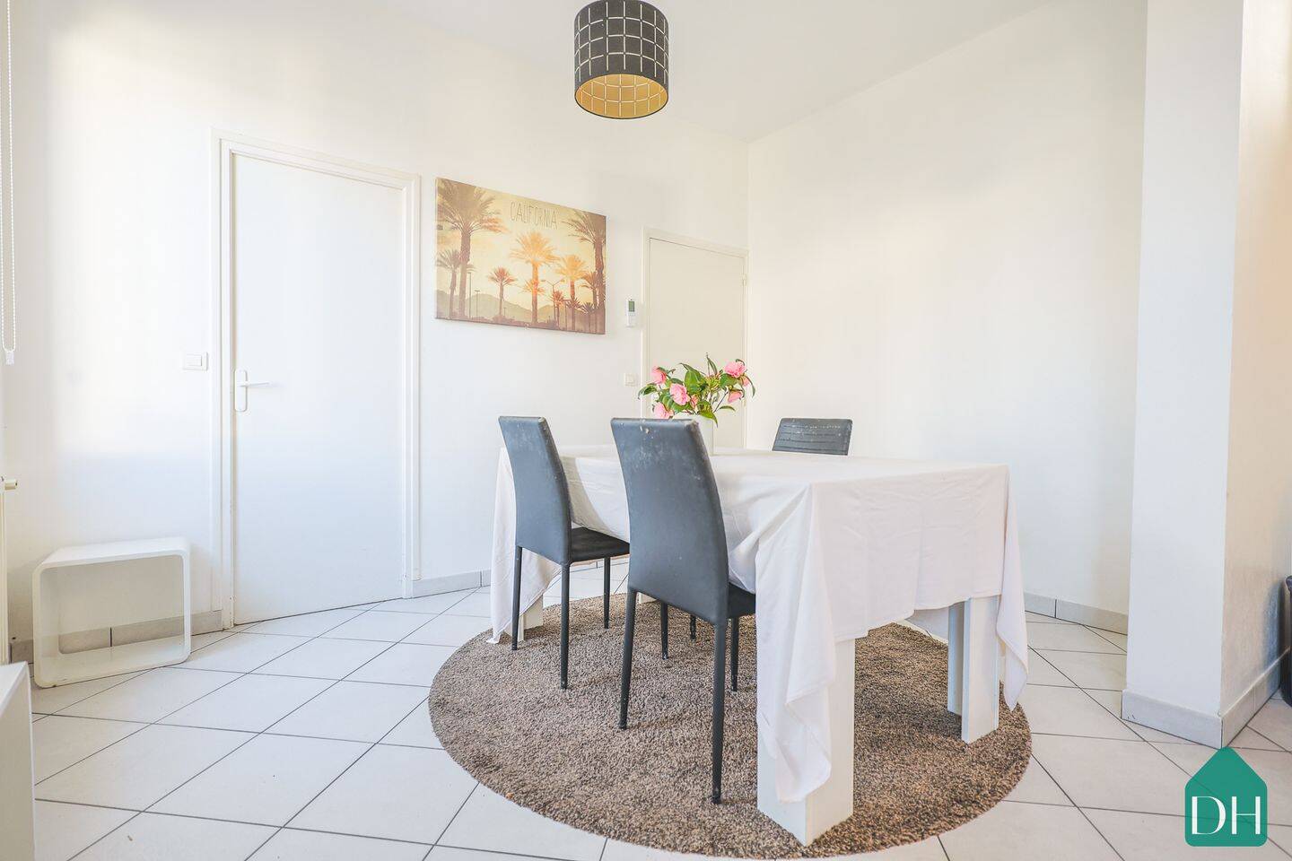 Appartement 3 pièces 53 m² · à Nantes · 52,6 m² · 224 660 €