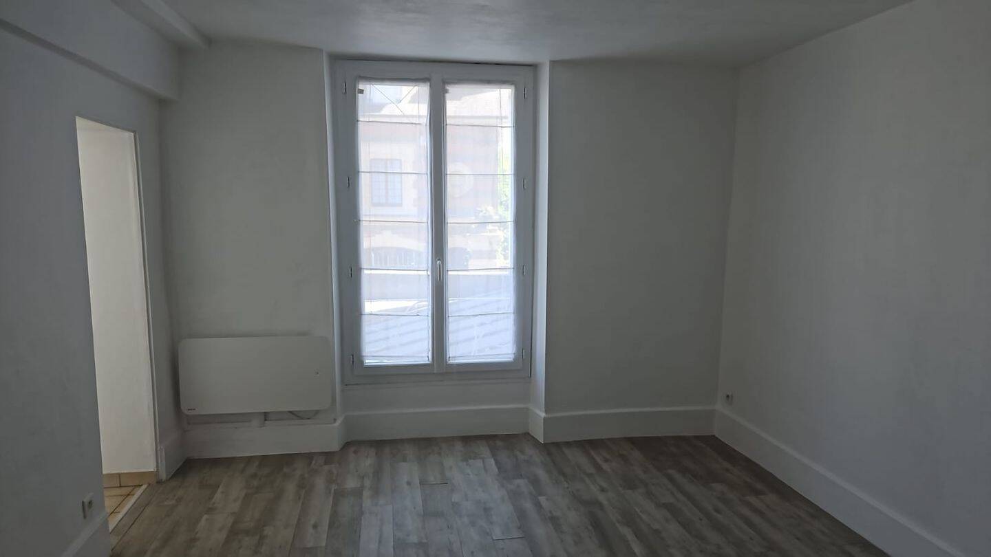 Appartement 1 pièce 24 m² · à Andrésy · 24 m² · 550 €