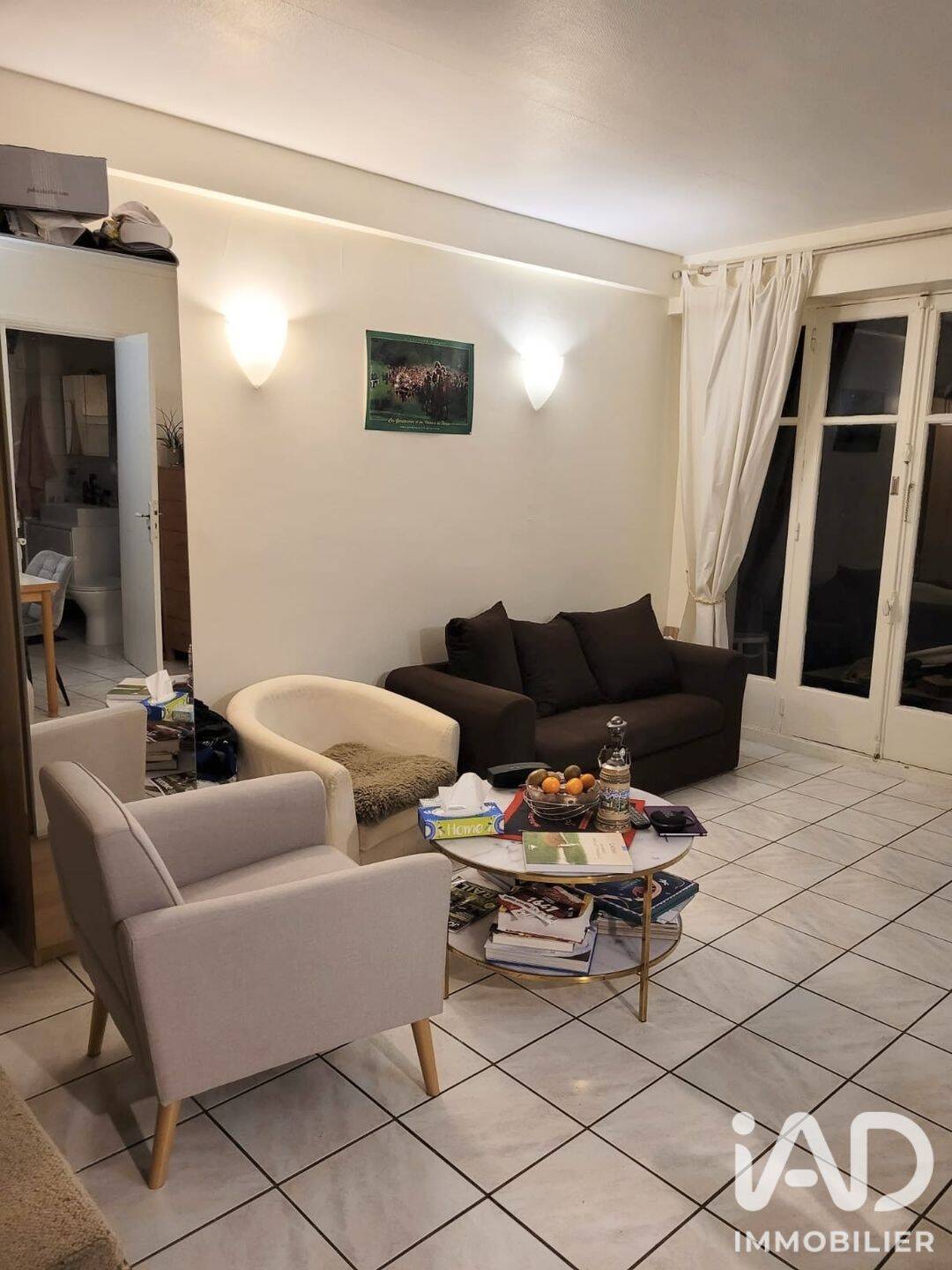 Appartement 1 pièce 33 m² · à Paris 17ème Arrondissement · 32,5 m² · 1 350 €/mois