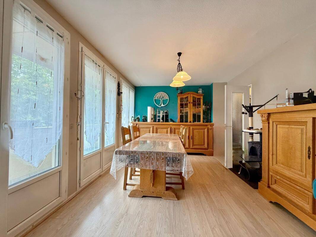 Appartement 3 pièces 74 m² · à Chenôve · 74,5 m² · 79 000 €