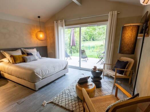 Maison à louer 850 € 1 pièce 30 m² 600 m² de terrain Saint-Sulpice-et-Cameyrac 33450