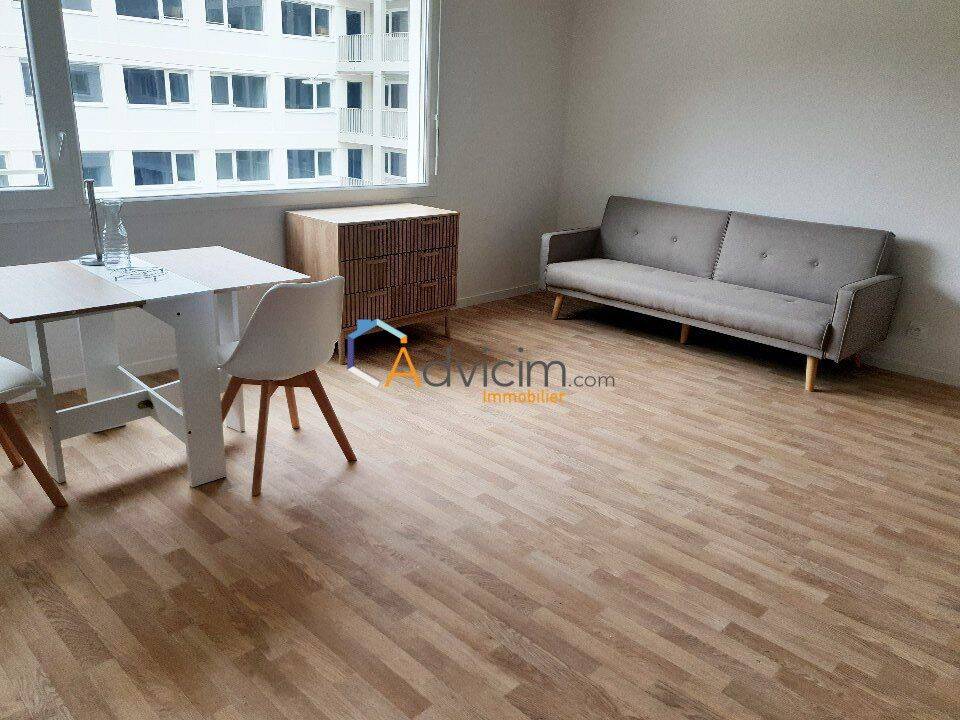 Appartement 1 pièce 33 m² · à Lormont · 33 m² · 600 €