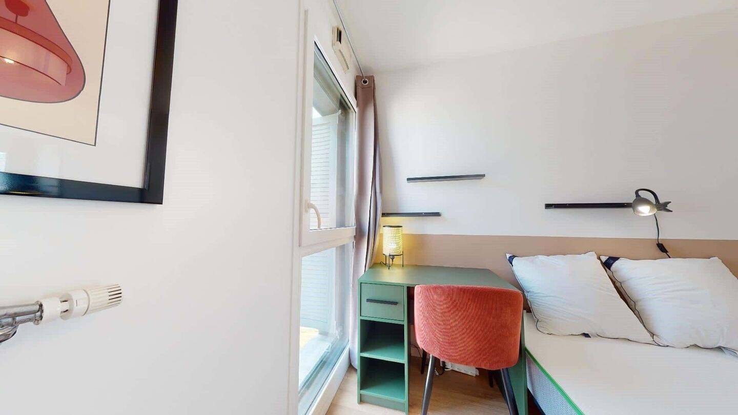 1 pièce 15 m² · à La Garenne-Colombes · 15 m² · 760 €