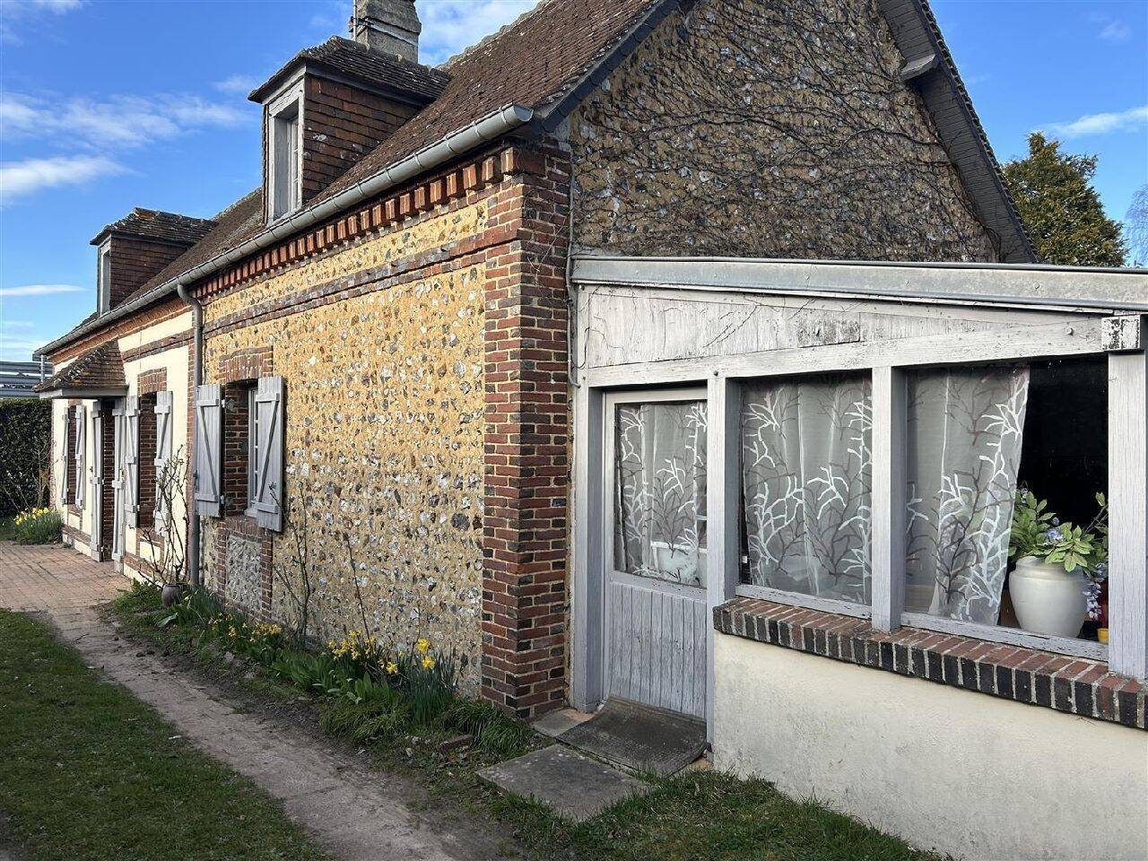 Maison 2 pièces 83 m² · à L'Aigle · 83 m² · 92 000 €