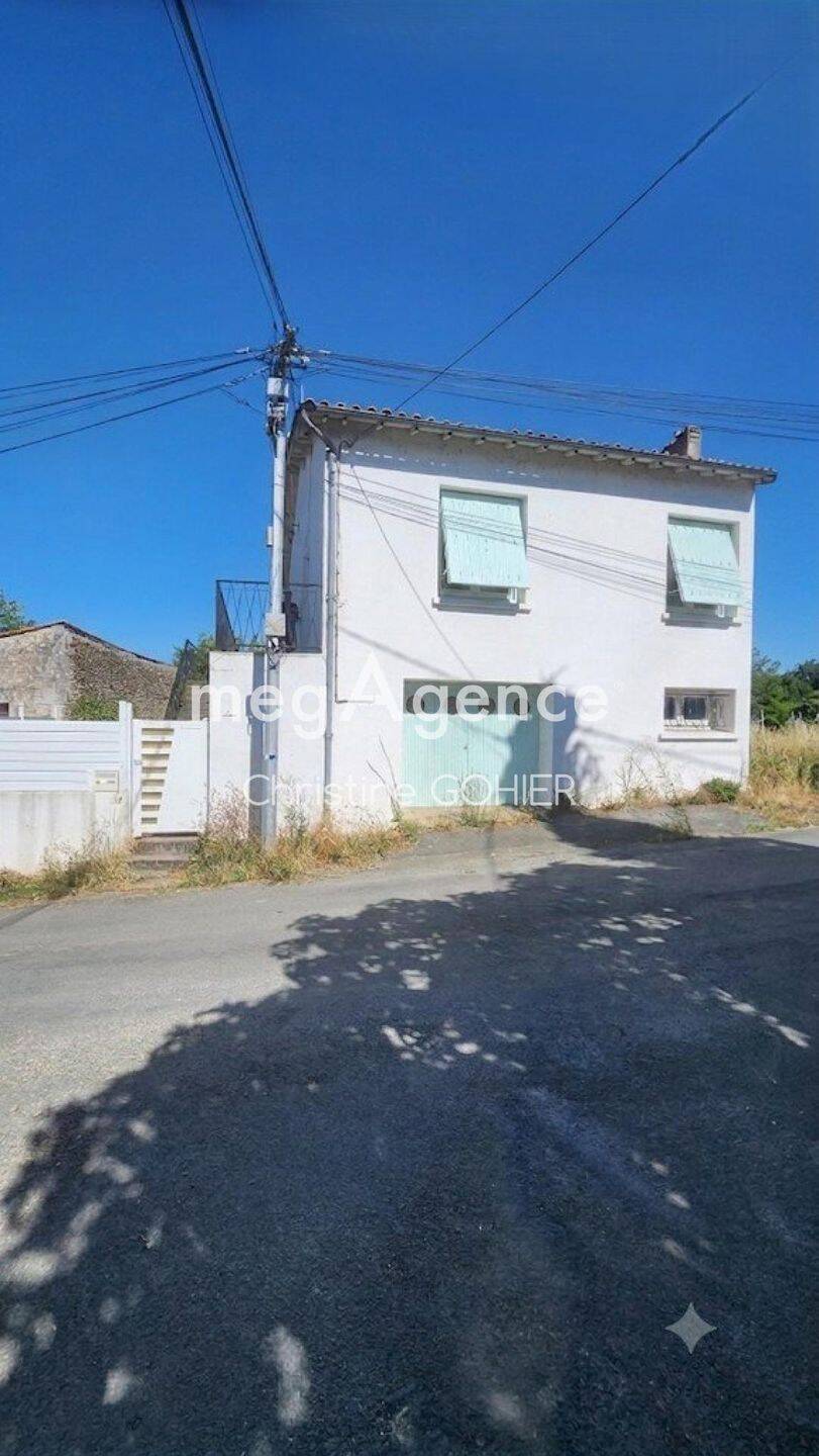 Maison 4 pièces 87 m² · à Taillebourg · 87 m² · 145 000 €
