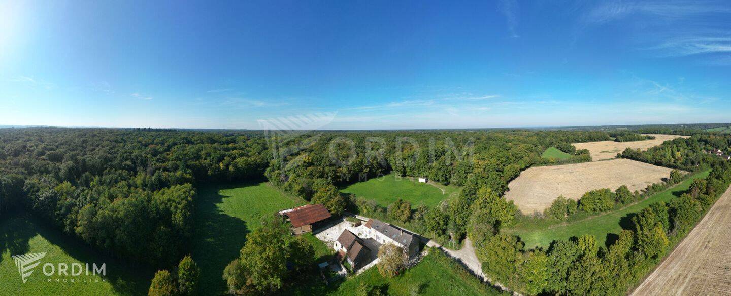 Maison 7 pièces 253 m² · à Toucy · 253 m² · 379 000 €