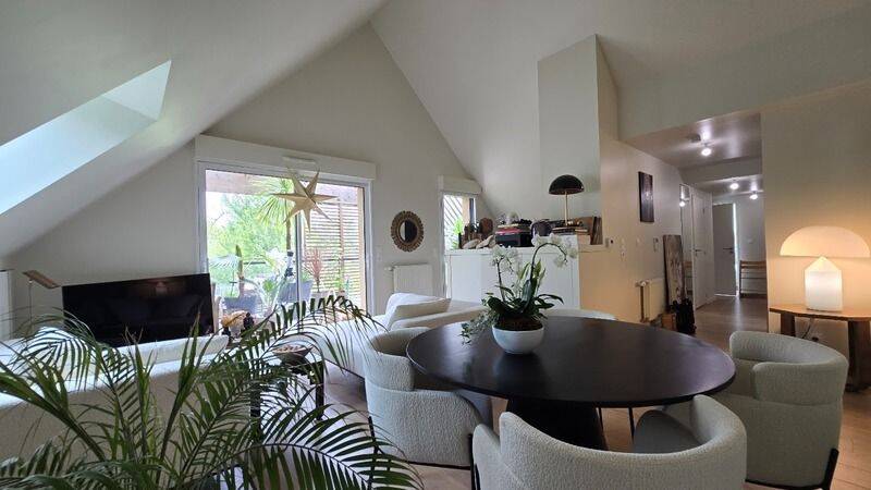 Appartement 4 pièces 93 m² · à Saint-Lunaire · 93 m² · 470 000 €