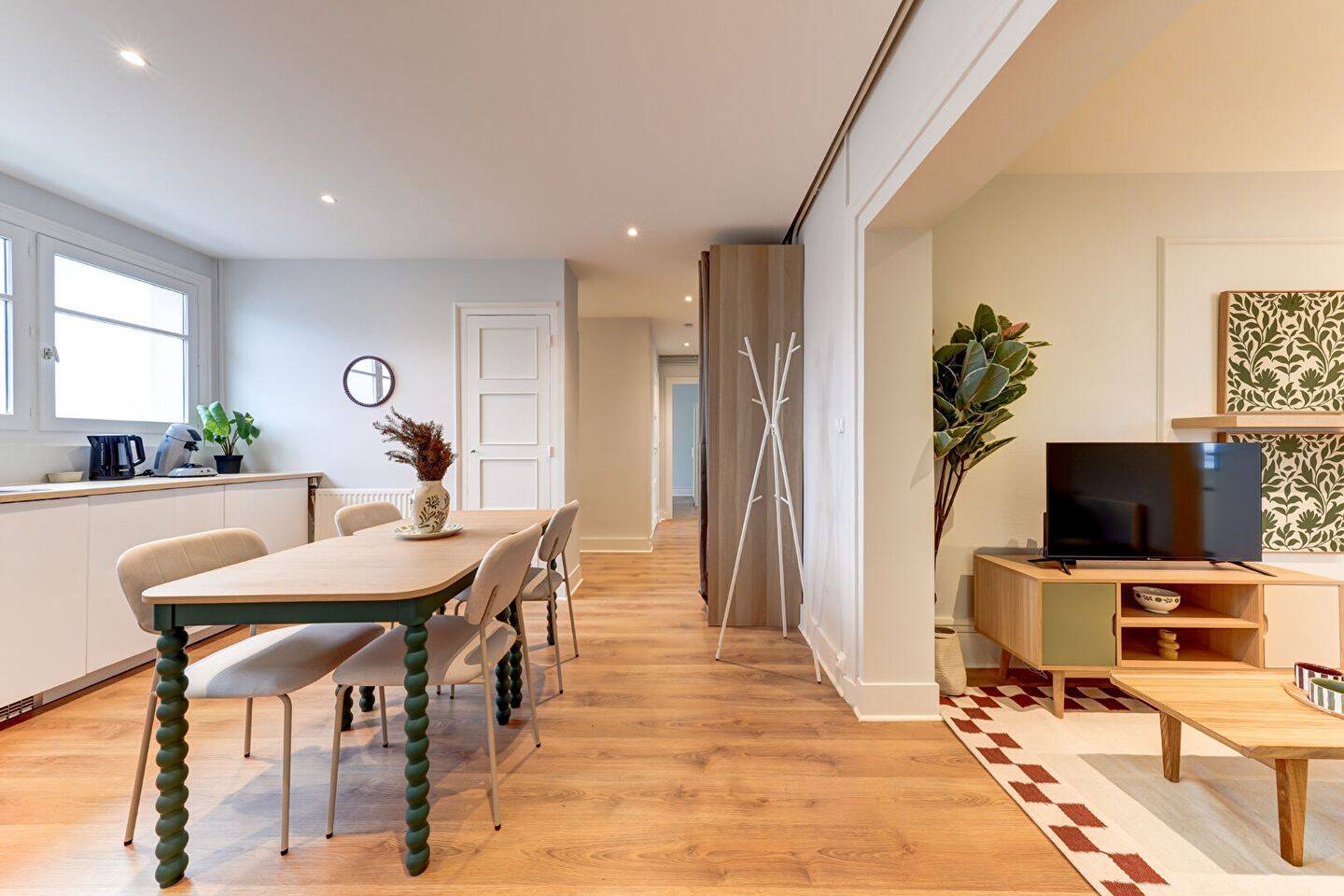 5 pièces 90 m² · à Lyon 9ème Arrondissement · 90,5 m² · 560 €/mois