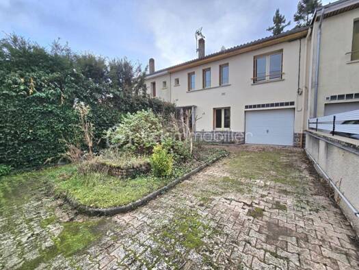 Maison à vendre 127 000 € 5 pièces 4 chambres 95 m² 290 m² de terrain Chambaron sur Morge 63200