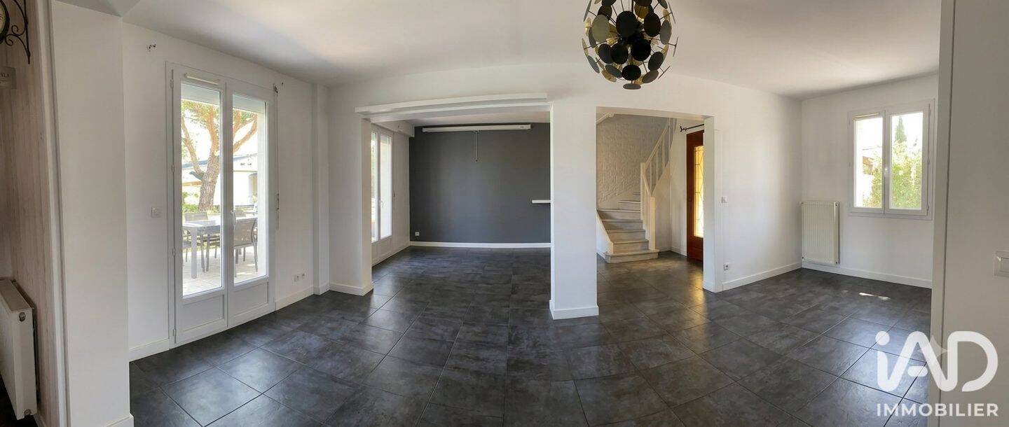 Maison 5 pièces 162 m² · à Parçay-Meslay · 162 m² · 379 000 €