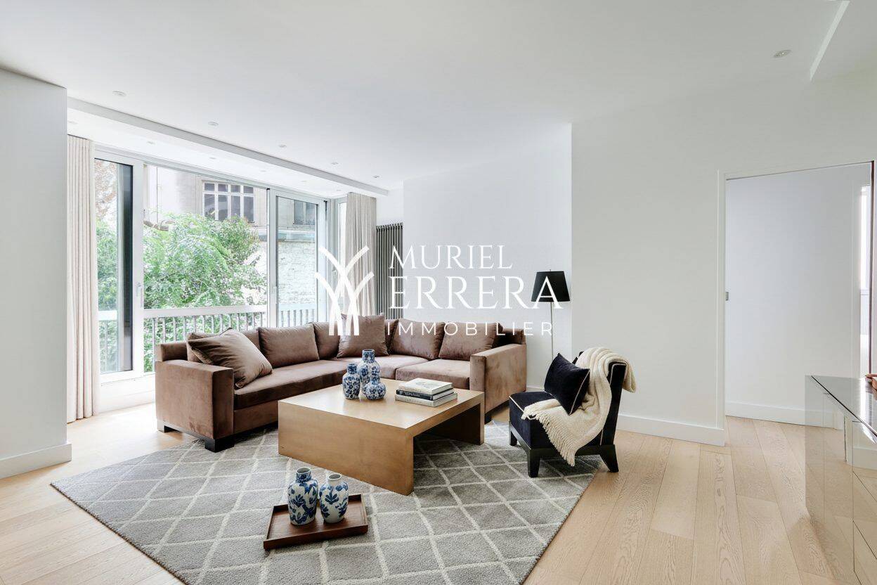 Appartement 4 pièces 88 m² · à Paris 8ème Arrondissement · 88 m² · 6 900 €/mois