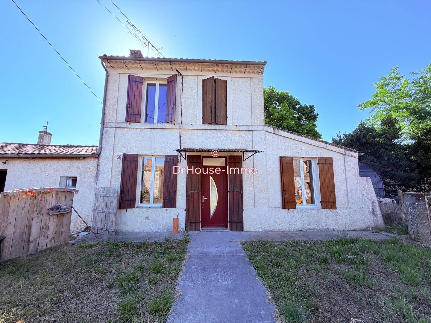 Maison 3 pièces 80 m² · à Saint-Estèphe · 80 m² · 150 000 €