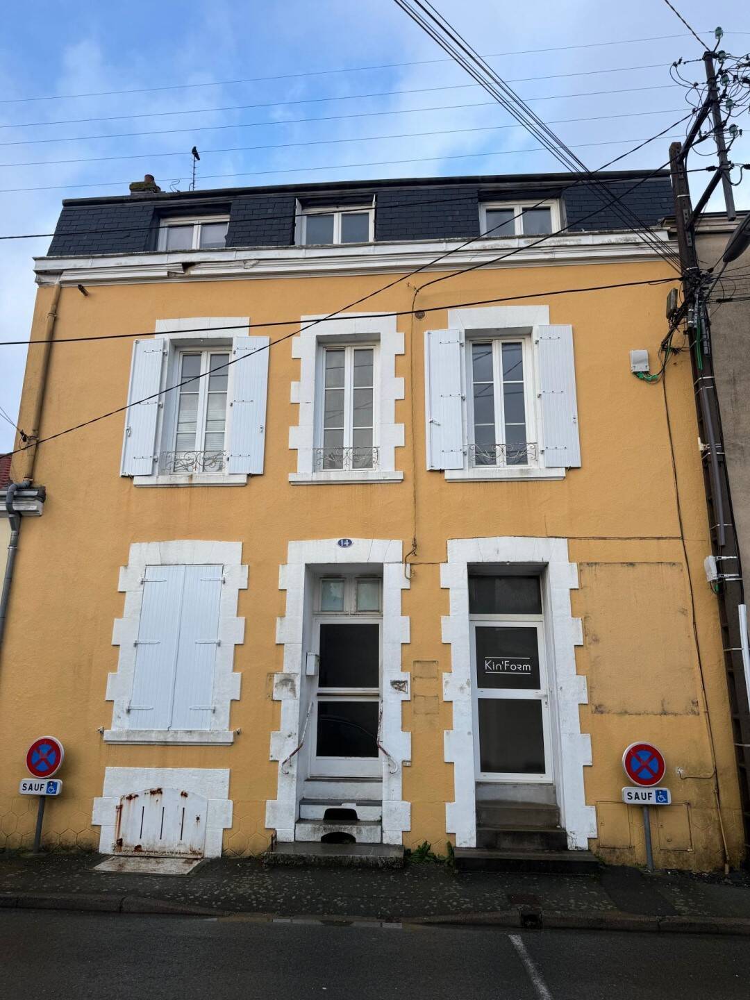 Maison 12 pièces 300 m² · à La Roche-sur-Yon · 300 m² · 399 000 €